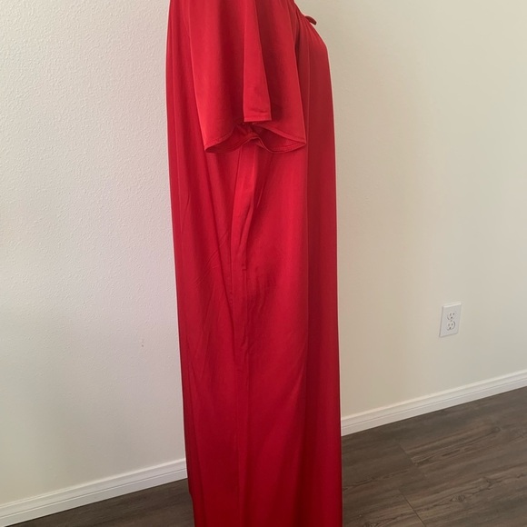 Night Gown - Picture 3 of 7